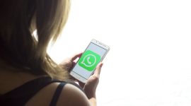 WhatsApp Plus kini tersedia sebagai layanan berlangganan resmi dari Meta. Pengguna dapat menikmati berbagai fitur premium, termasuk personalisasi tema dan stiker eksklusif, dengan masa uji coba gratis selama satu bulan. (Sumber: Pixabay/Eastlandtunes)