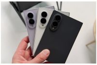 Cara hemat beli Samsung Galaxy Z Fold 8. (X/@andrewjclare)