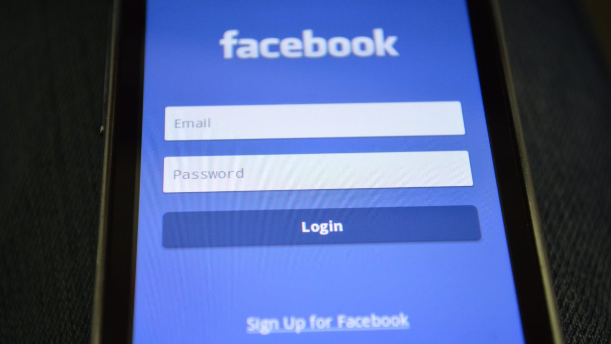 Ada beberapa cara mengatasi Facebook down dan error yang disesuaikan dengan perangkat yang digunakan. (Sumber: Pexels/Pixabay) 